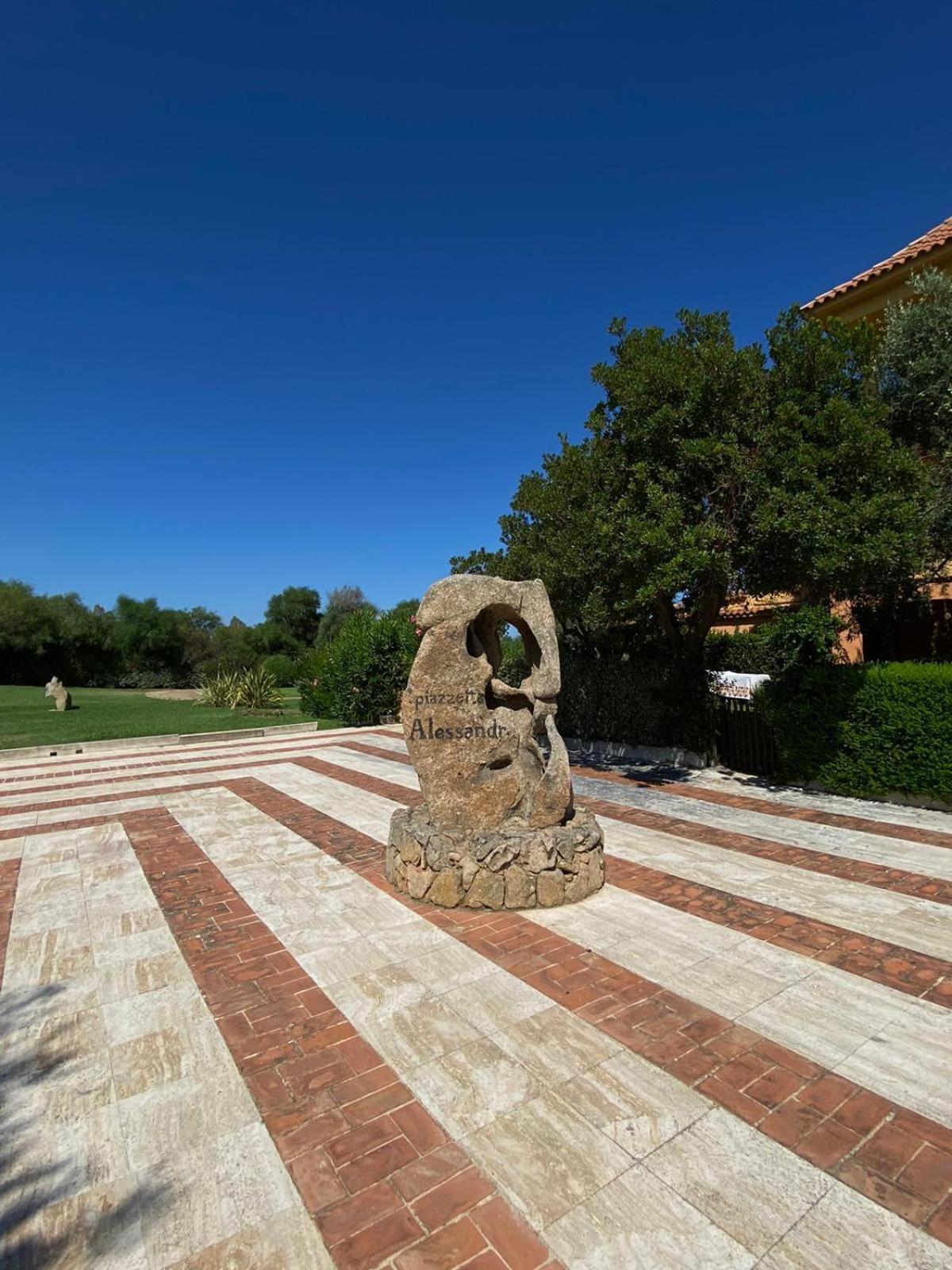 Ampio Trilocale Sul Golfo Di Marinella Villa Marinella  Exteriör bild